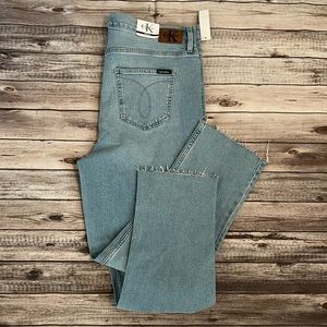 NWT $80 CK light wash jeans size 16 Vintage Straight Leg frayed hem Calvin Klein